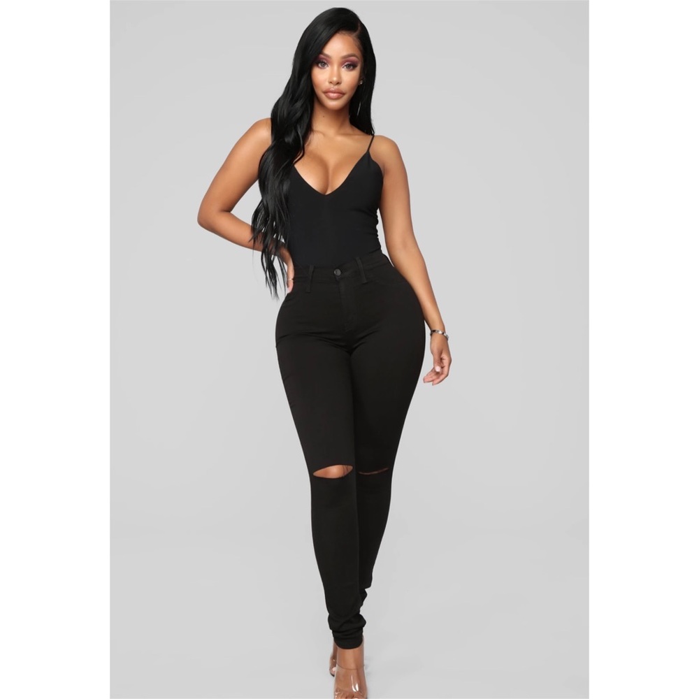 NWOT Fashion Nova Skinny Jeans.